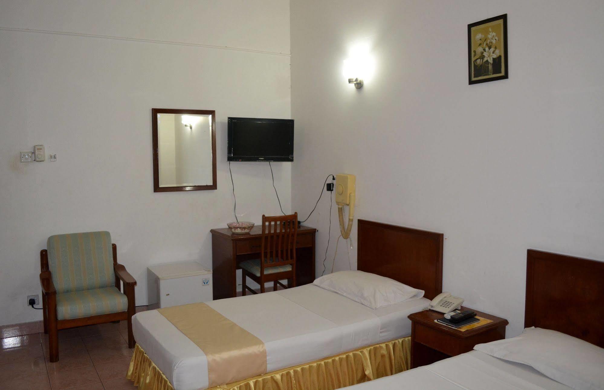 Skai Lodge Malé Exteriör bild